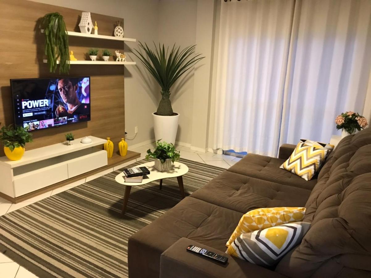 Apartamento á 30 Metros Praia, Com Vista Mar. *