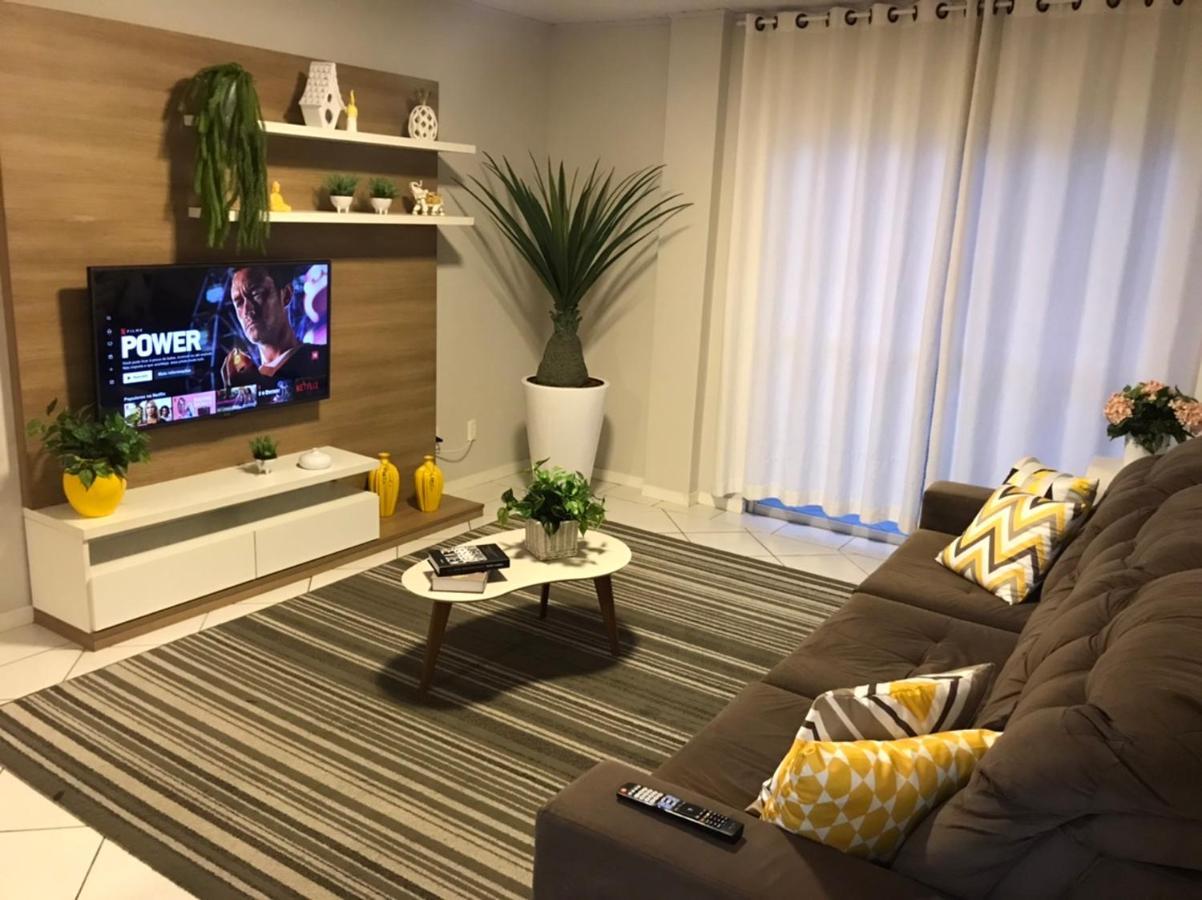 á 30 Metros Praia, Com Vista Mar. Apartamento *